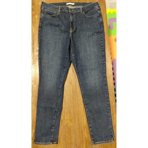 Levi's 721 High Rise Skinny Jeans Size 34 Dark Wash Denim - Picture 1 of 8